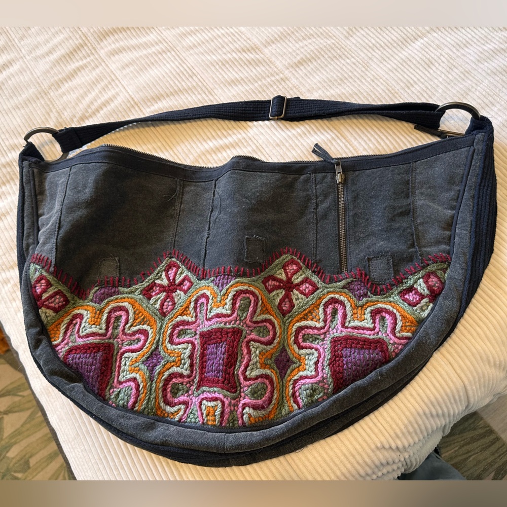 FREE PEOPLE USED slouchy carryall bag